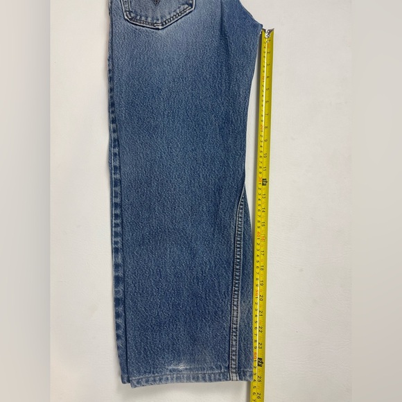 Levi’s 550 Relaxed Straight Jeans – Medium Wash Vintage Fit | 32x30 - Picture 10 of 10